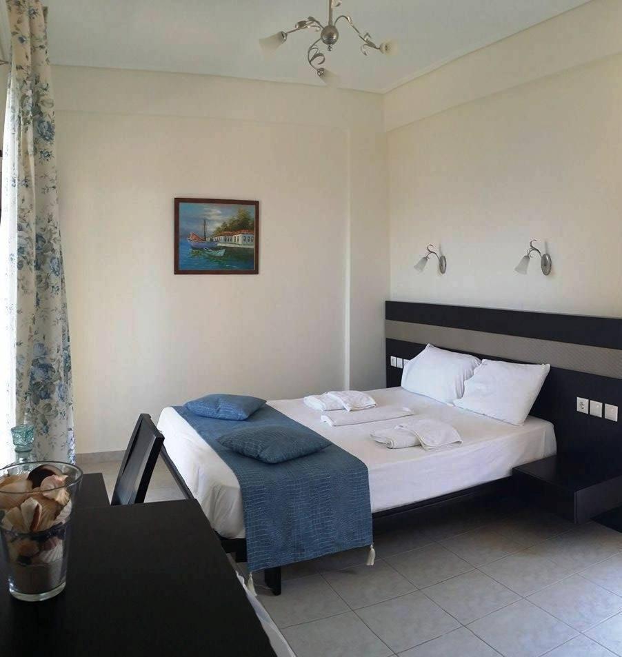 Voula Resort Elafonissos Quarto foto